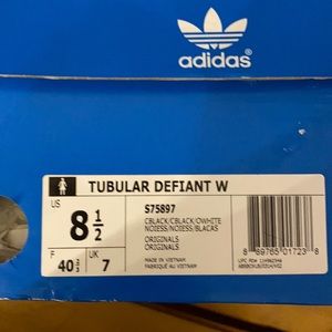 Brand new adidas tubular defiants
